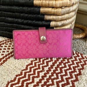 Coach wallet